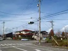 自転車道の案内標識がある交差点を右折[📸19年11月]