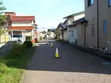 民家の裏、私有地のような場所を通る[📸19年11月]