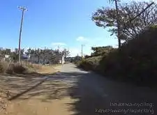 高架下を抜けて直ぐ左[📸20年11月]