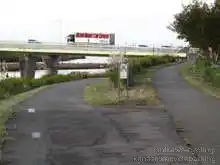示野橋をアンダーパス。ここから一般道に出て裏道を進むと示野イオンに行く[📸19年11月]