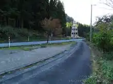 何もないが、800mほど進むと白山下駅サイクルステーションがある[📸19年11月]