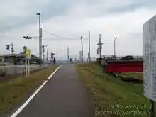 加賀海浜自転車道を手取川を渡らずに上流へ進むと手取河川敷管理道路に行く[📸19年11月]