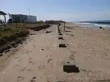 松任海浜公園から加賀海浜自転車道を少し進むとあるのだが、徳光PA付近まで砂で埋まってる状態[📸20年03月]